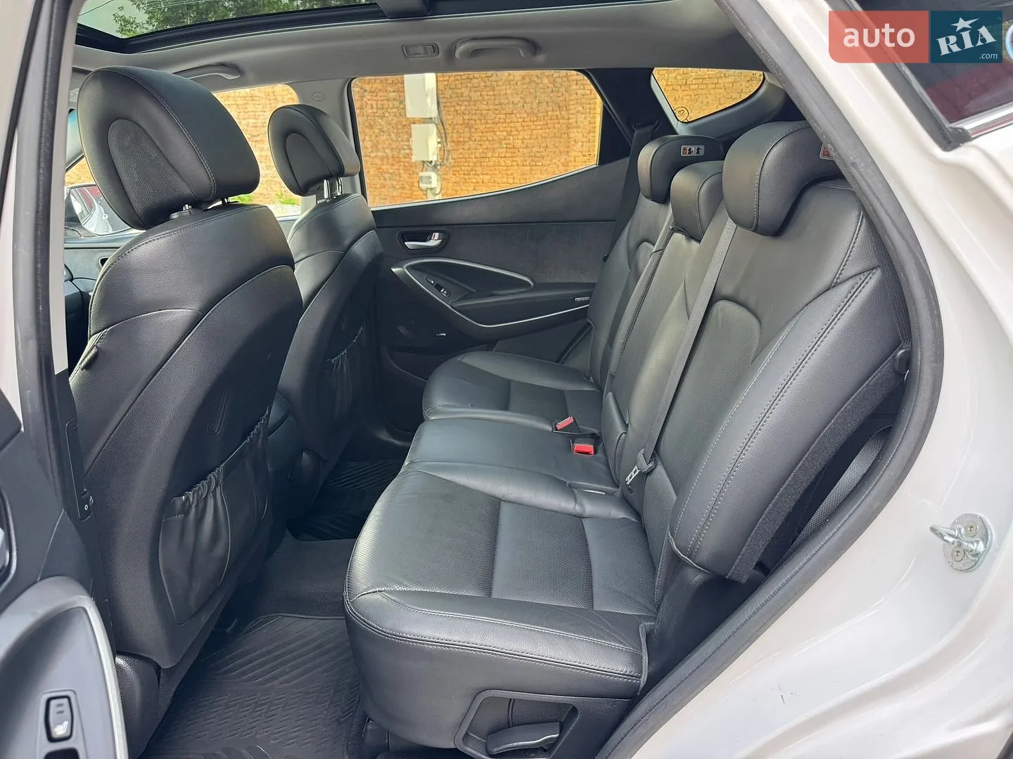 2015 Hyundai Santa Fe - мініатюра 19