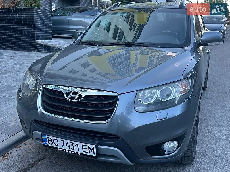 Hyundai Santa FE