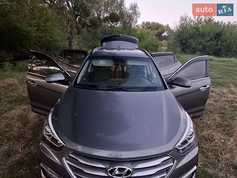 Hyundai Santa FE