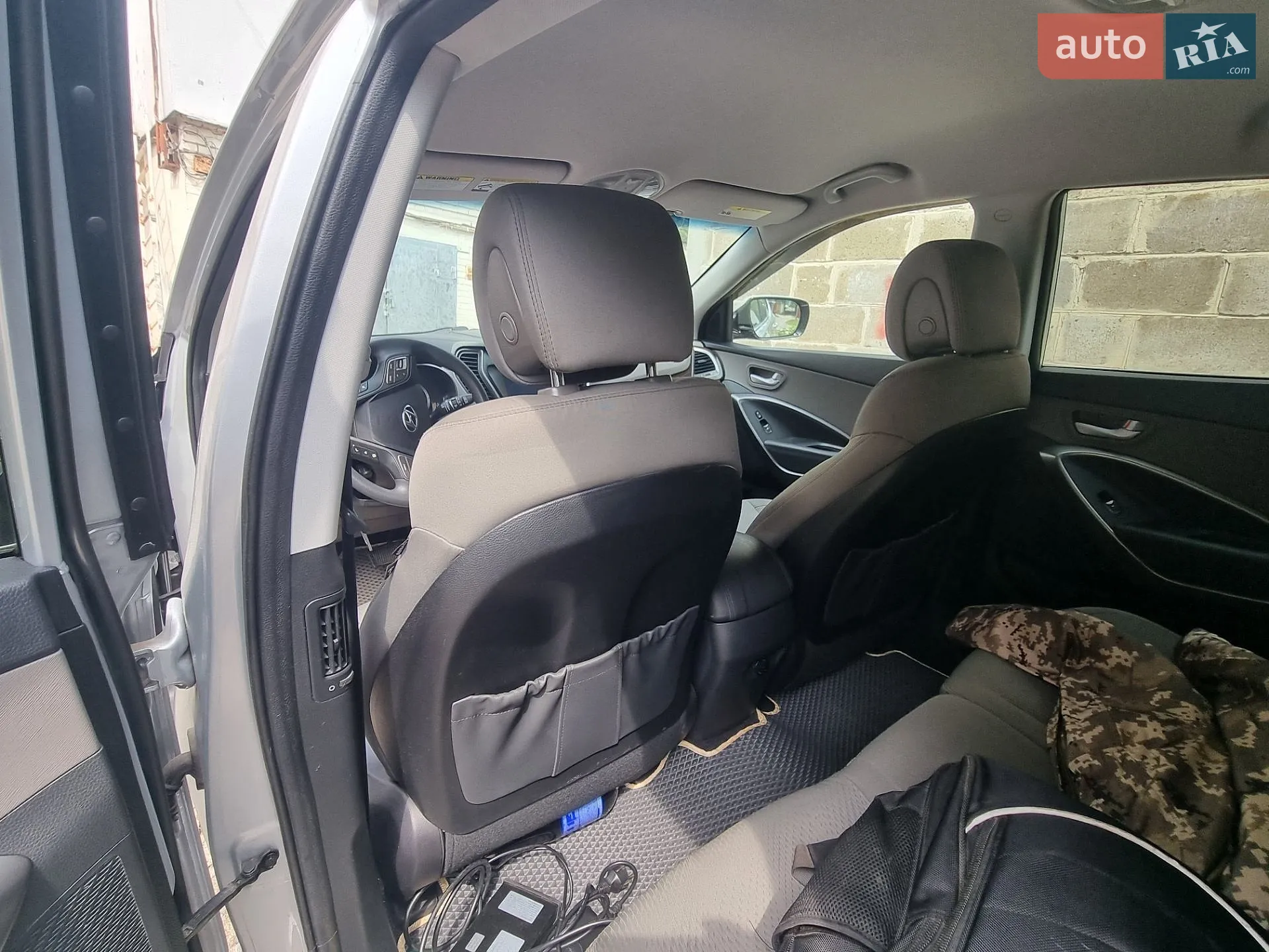 2017 Hyundai Santa Fe - мініатюра 12