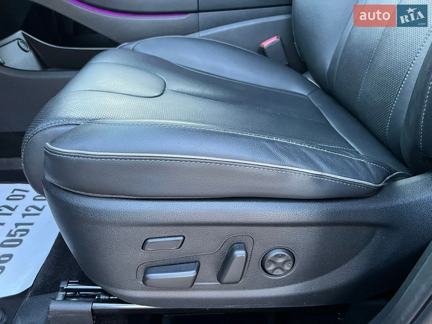 2020 Hyundai Santa Fe - мініатюра 31