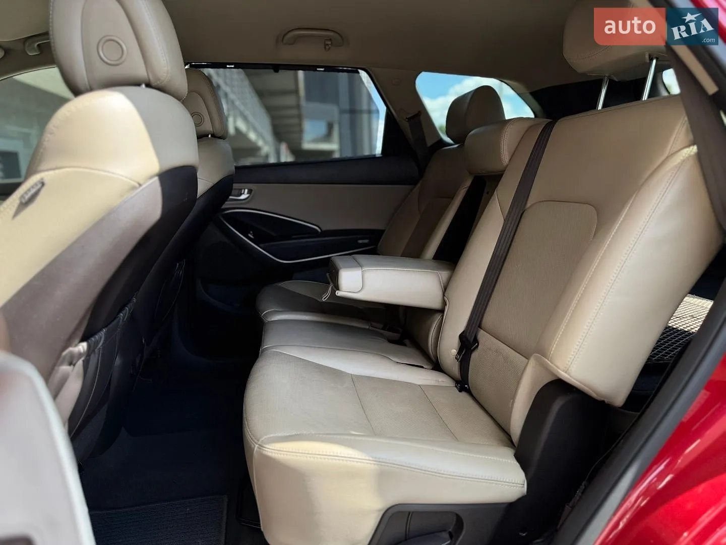 2016 Hyundai Santa Fe - мініатюра 11