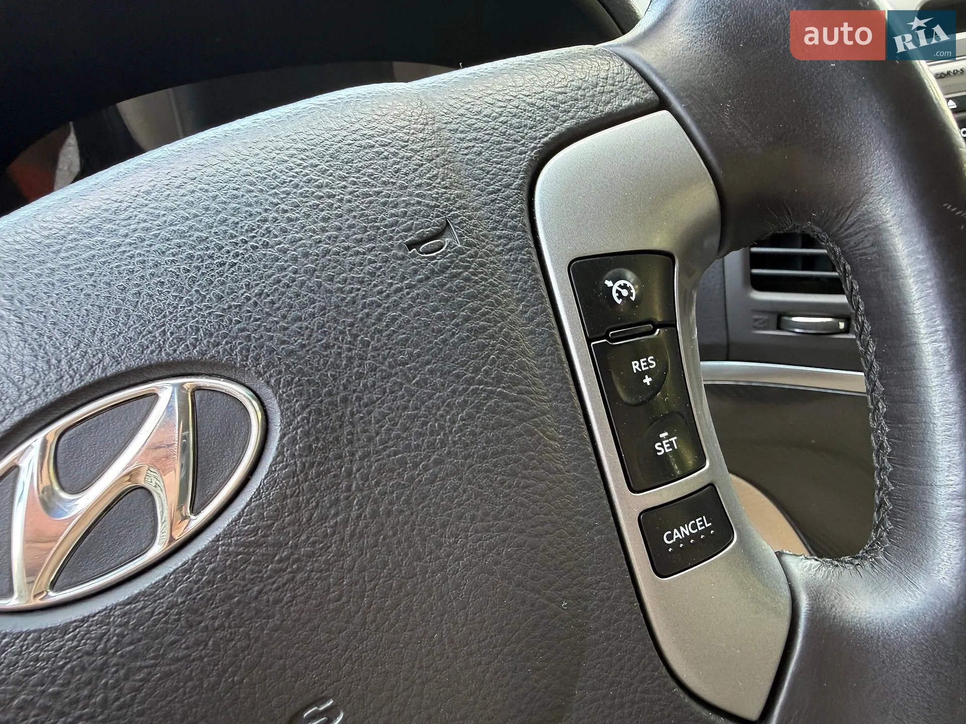 2012 Hyundai Santa Fe - мініатюра 73