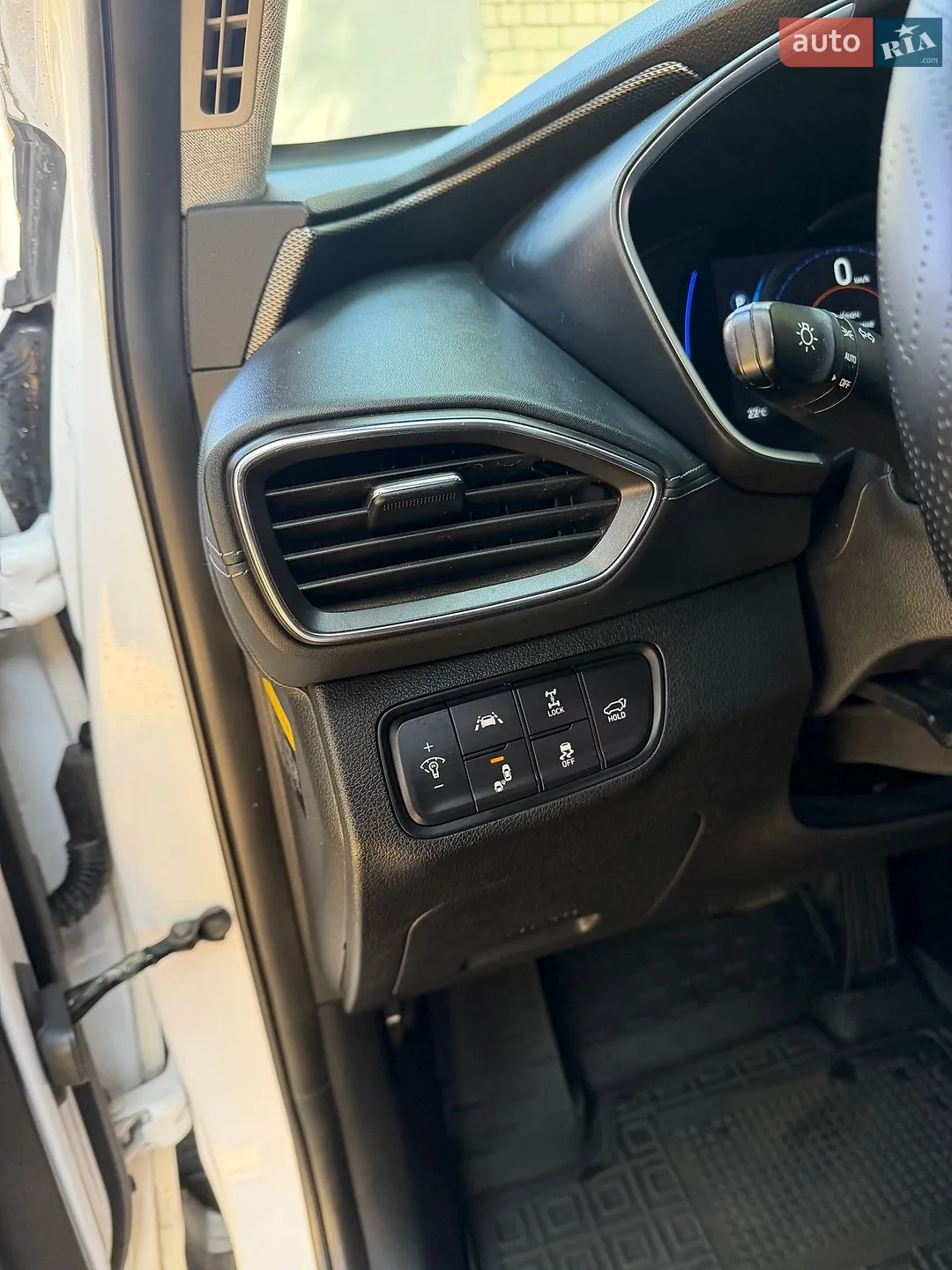 2018 Hyundai Santa Fe - мініатюра 17