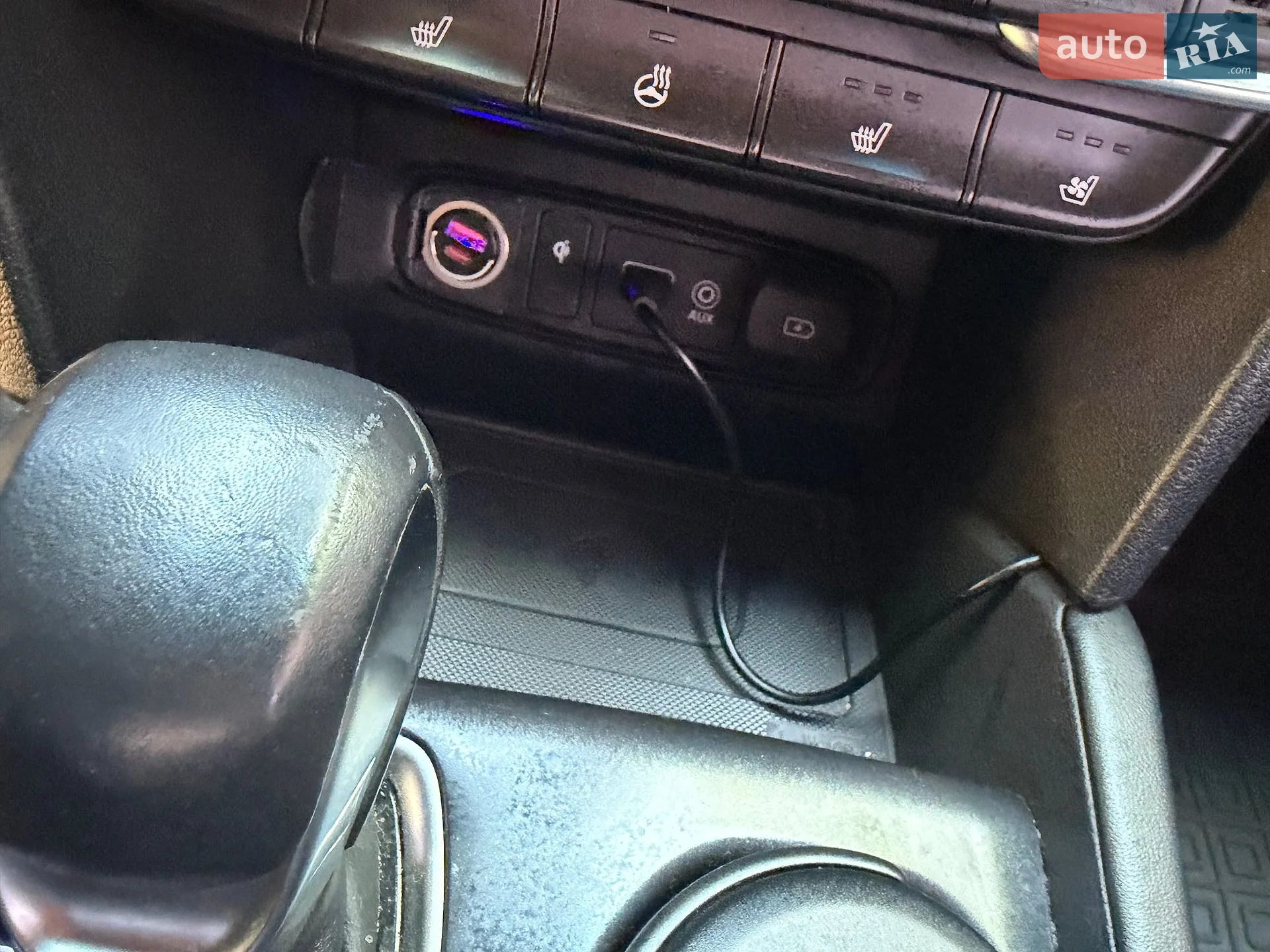 2018 Hyundai Santa Fe - мініатюра 19