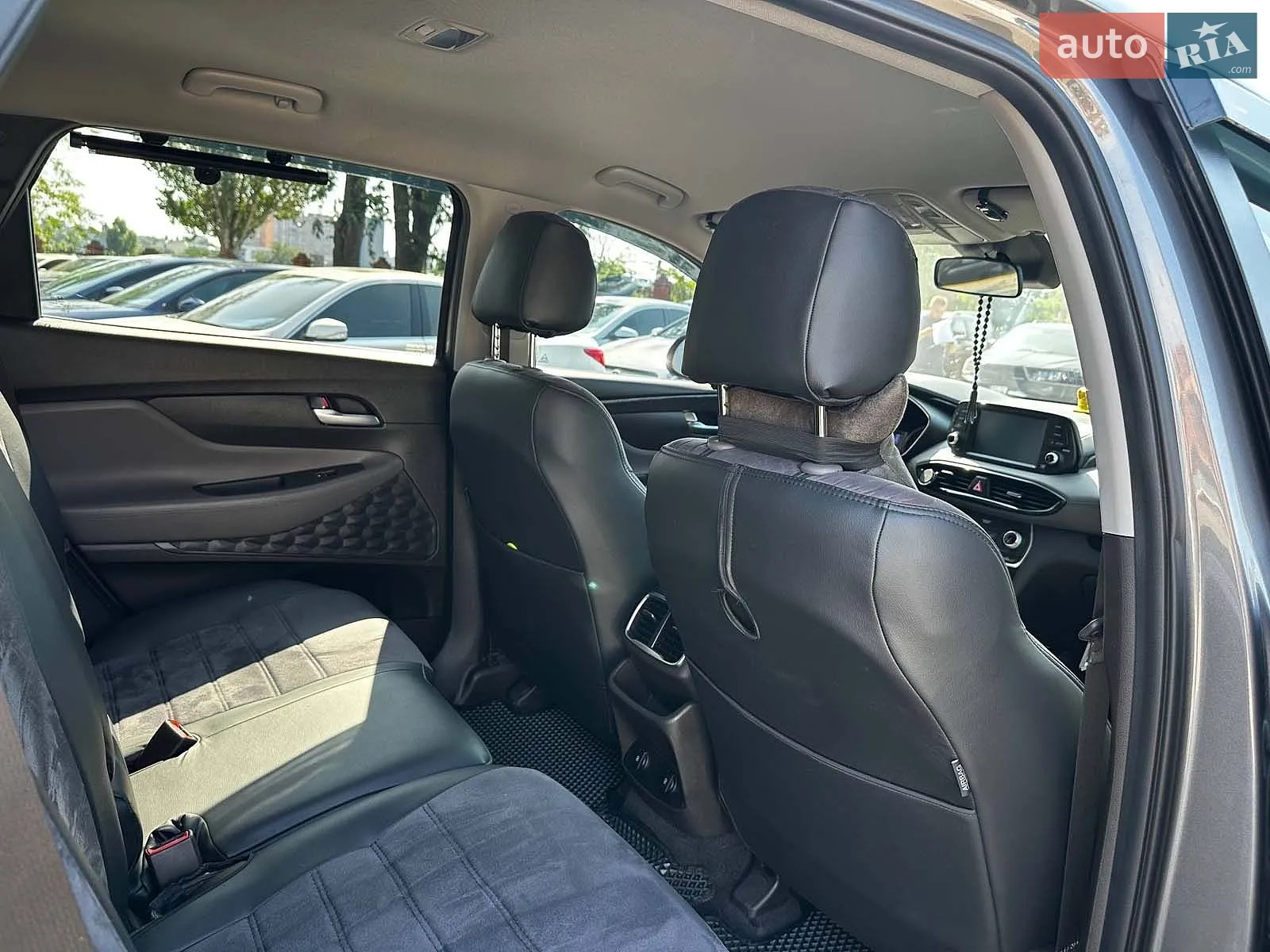 2019 Hyundai Santa Fe - мініатюра 32