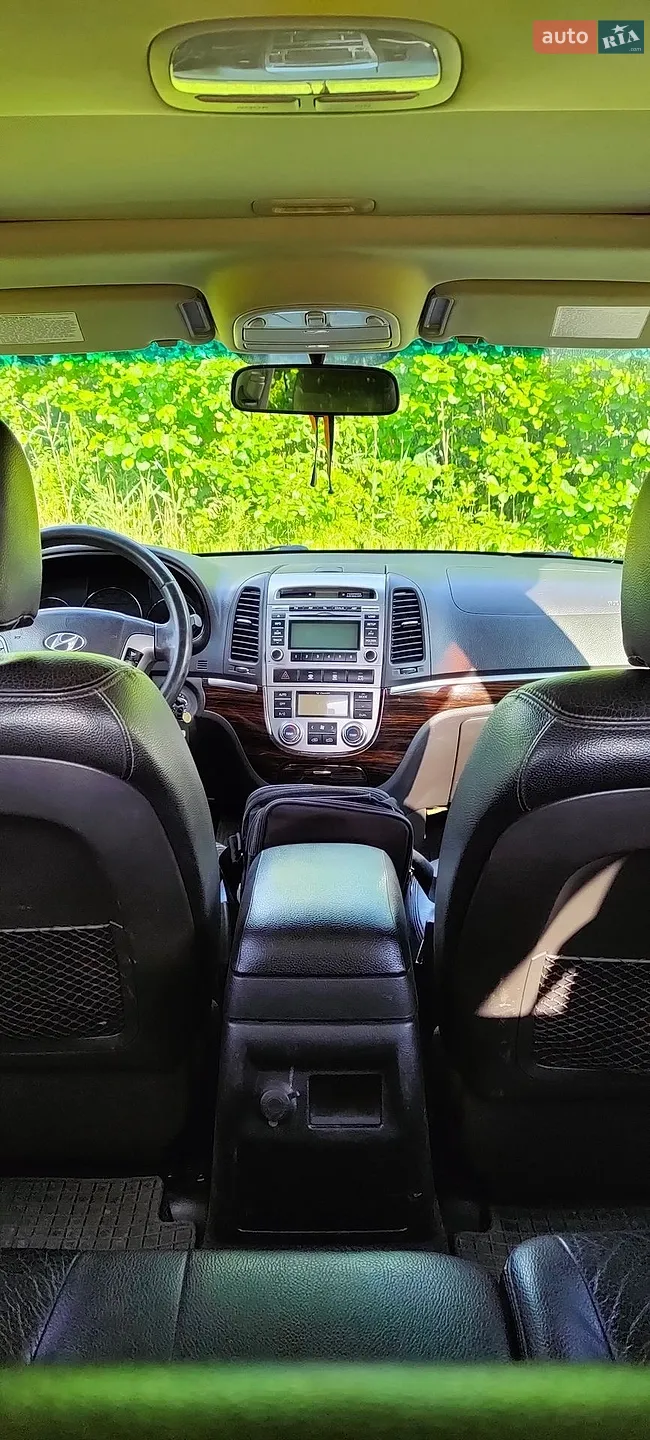 2011 Hyundai Santa Fe - мініатюра 31