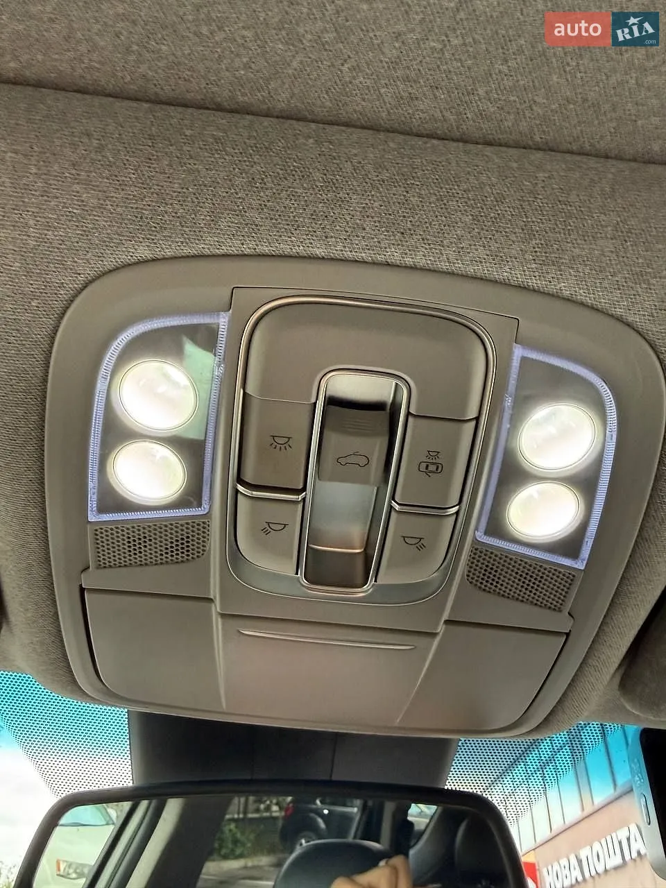 2020 Hyundai Santa Fe - мініатюра 26