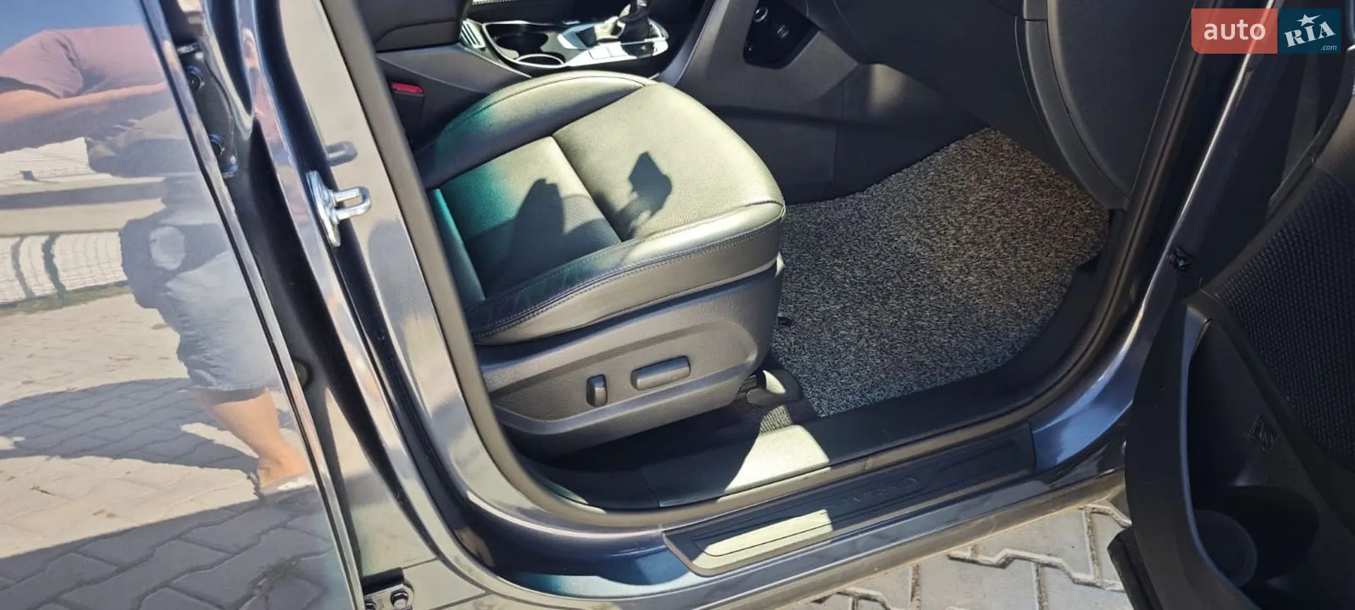 2016 Hyundai Santa Fe - мініатюра 11