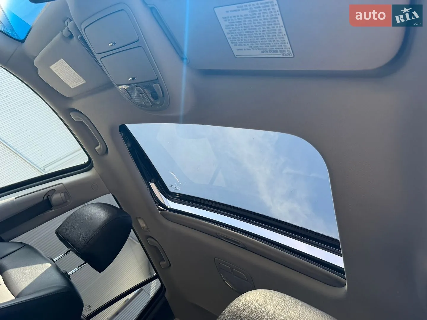 2011 Hyundai Santa Fe - мініатюра 51