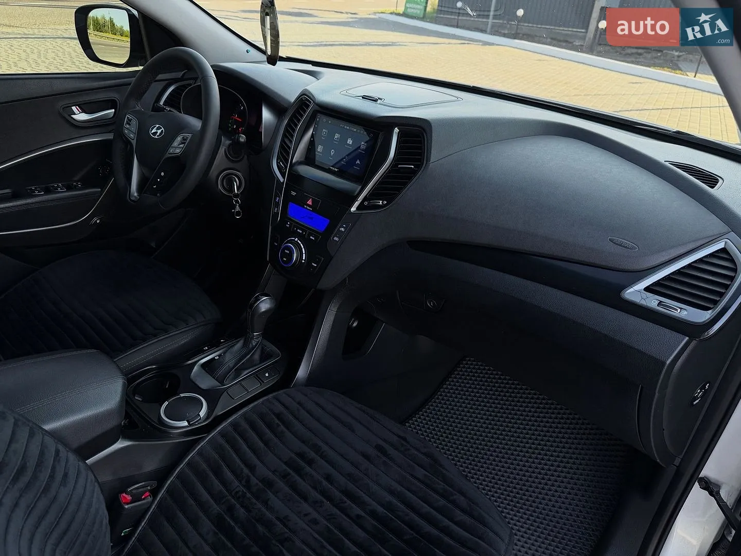 2014 Hyundai Santa Fe - мініатюра 10