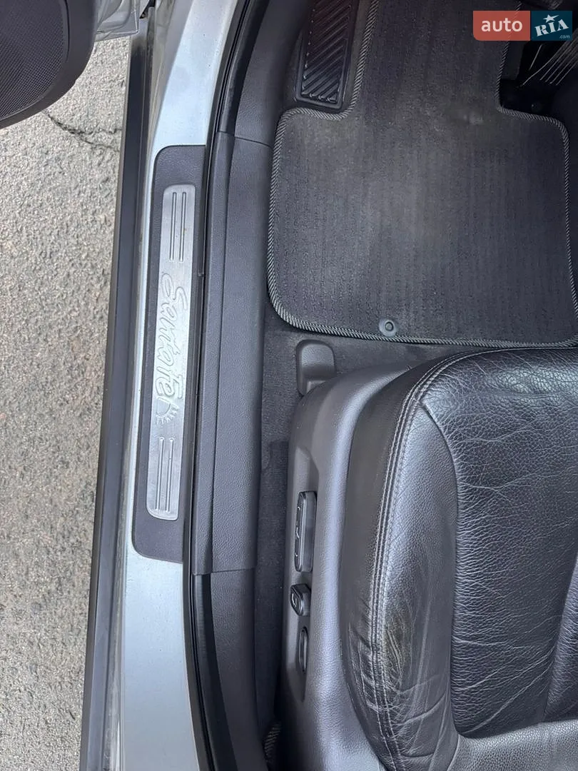 2012 Hyundai Santa Fe - мініатюра 29