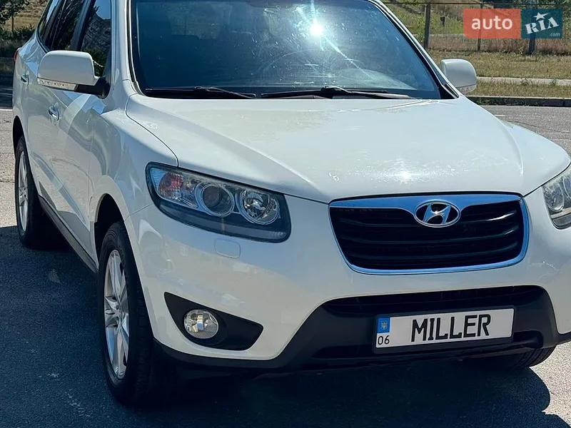 Hyundai Santa FE