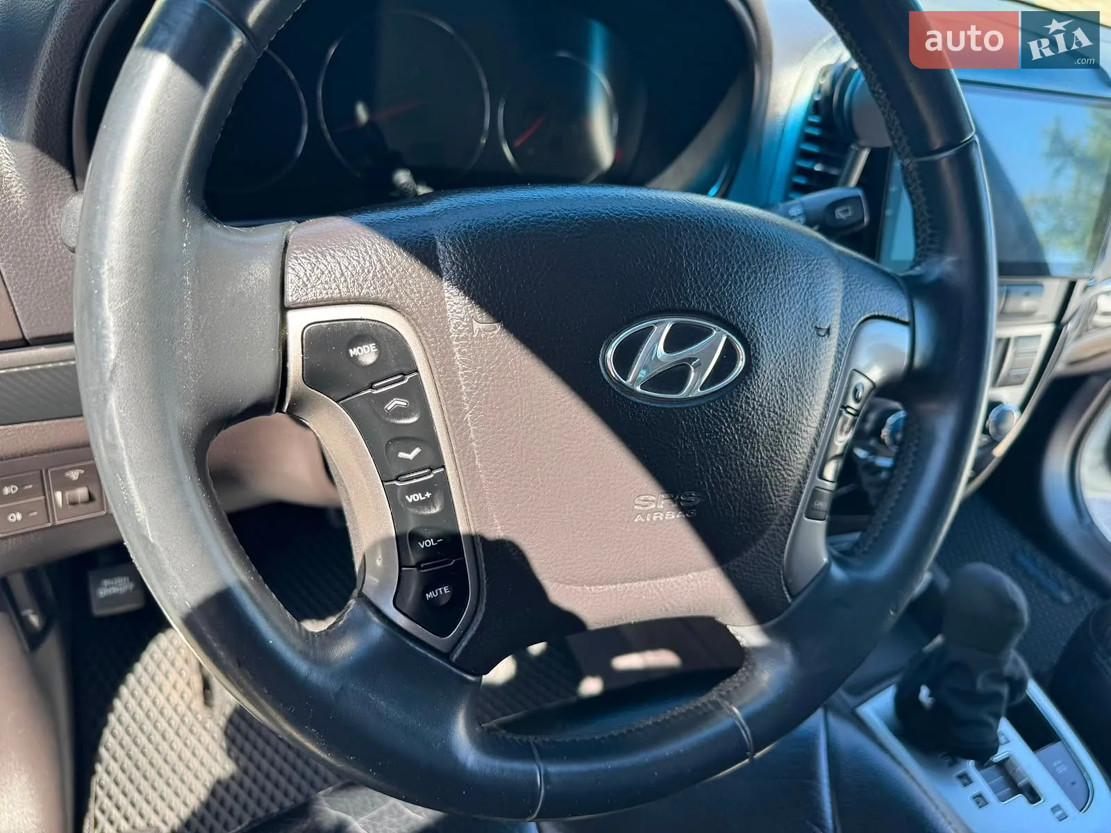 2010 Hyundai Santa Fe - мініатюра 12
