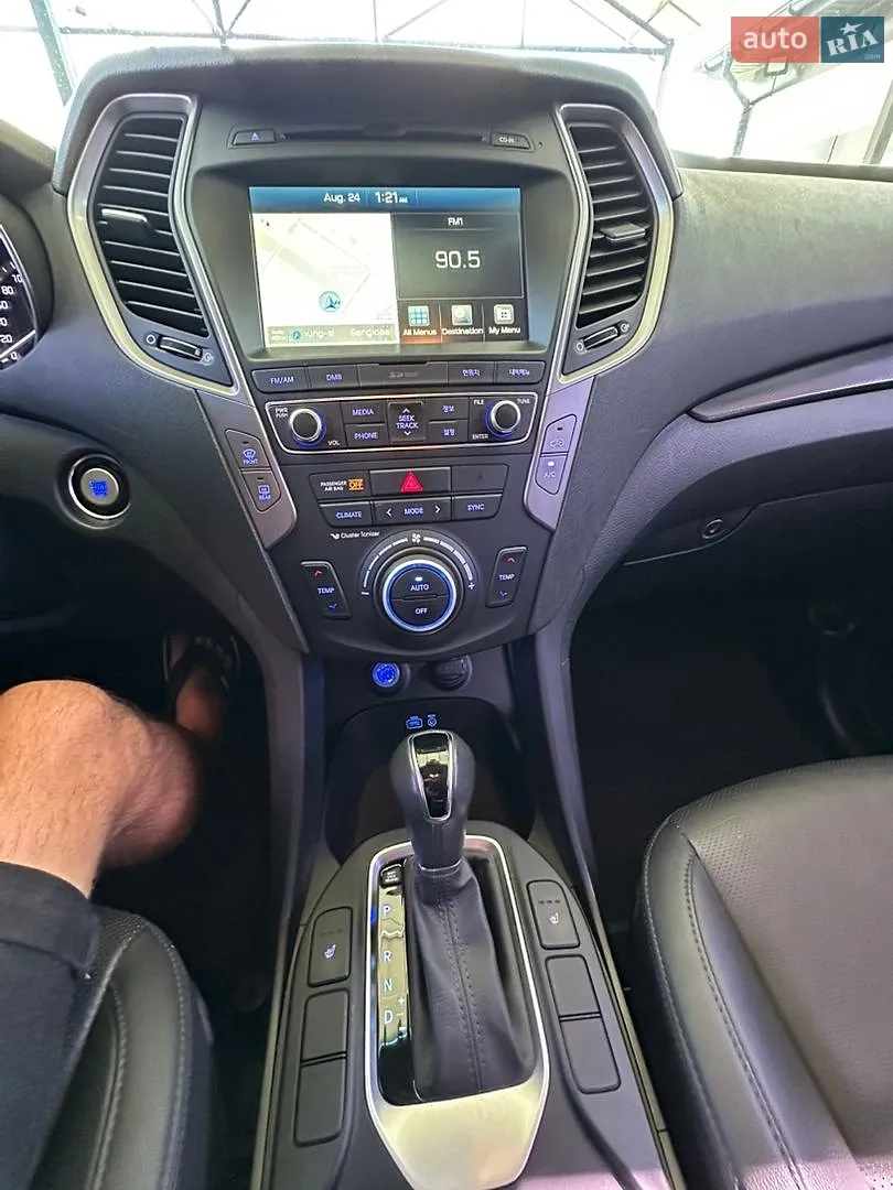 2016 Hyundai Santa Fe - мініатюра 11