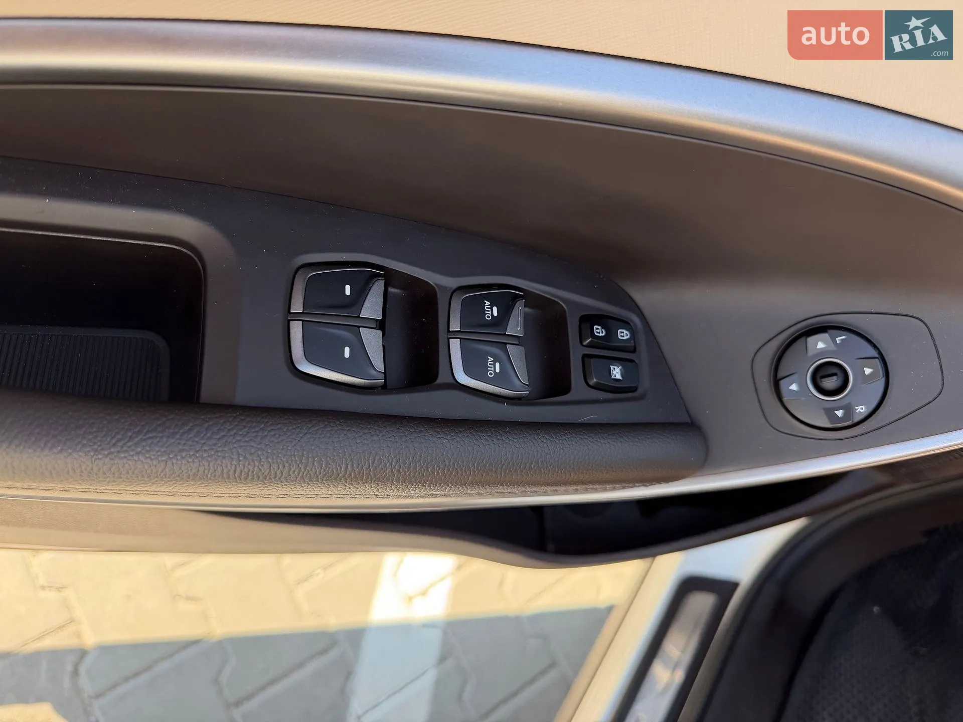 2018 Hyundai Santa Fe - мініатюра 34