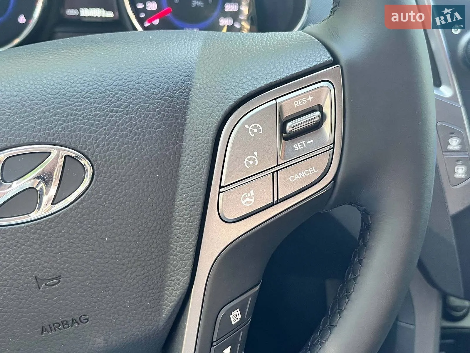 2014 Hyundai Santa Fe - мініатюра 19