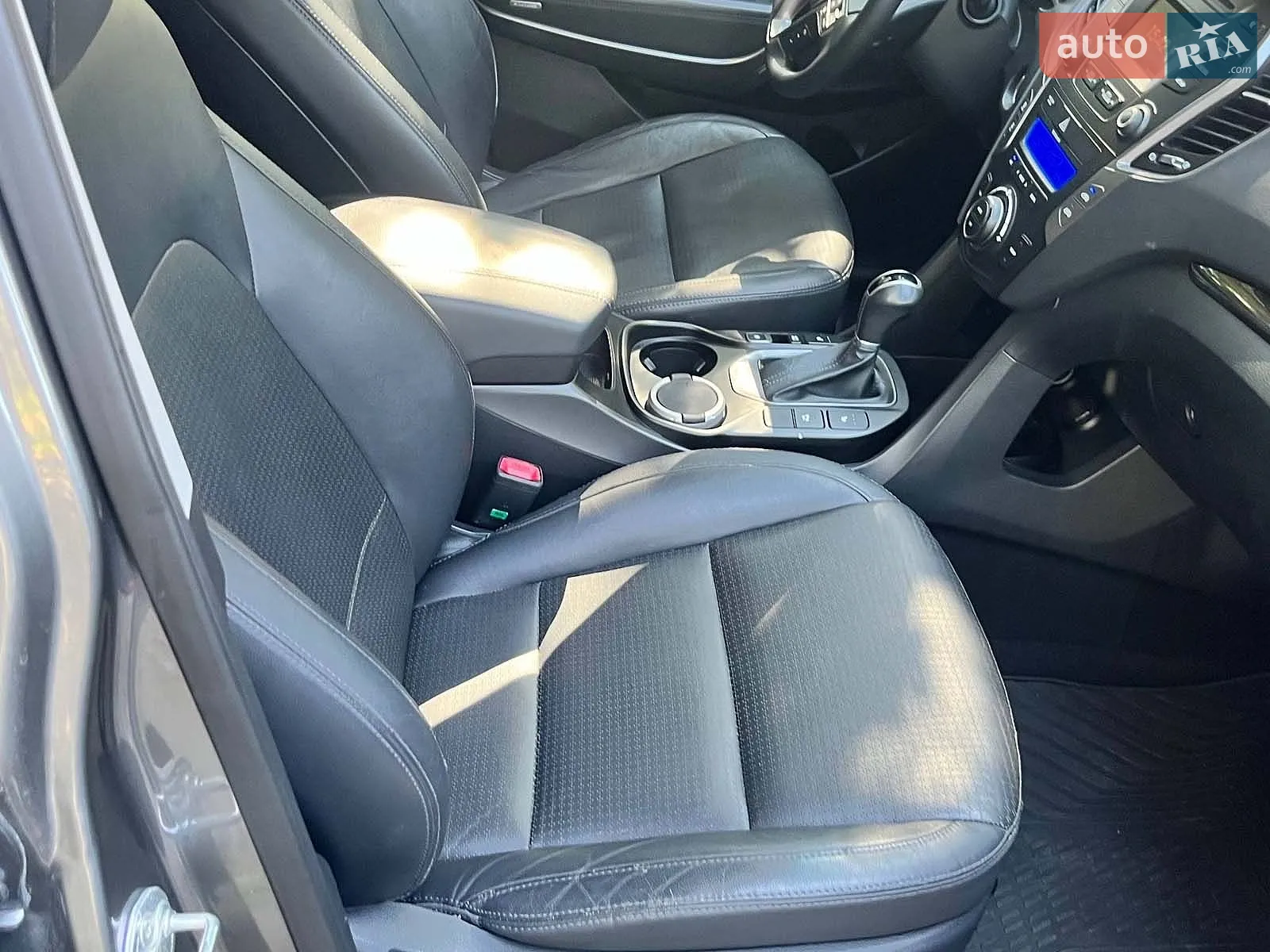 2014 Hyundai Santa Fe - мініатюра 15