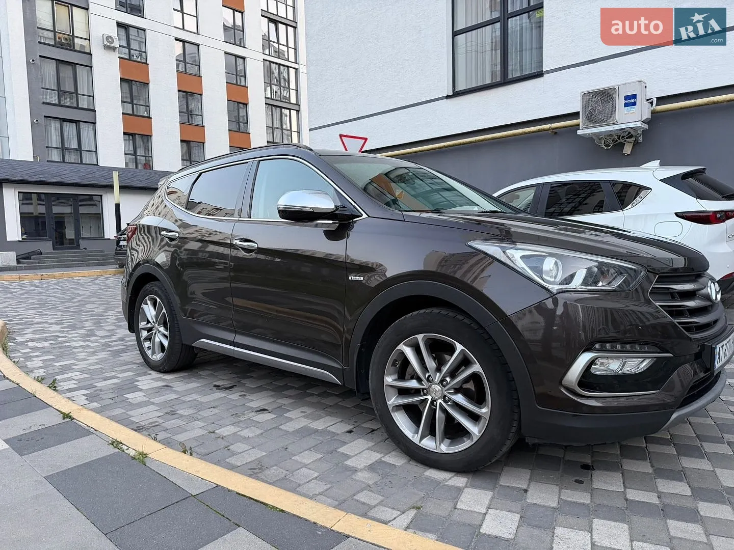 2017 Hyundai Santa Fe - мініатюра 10