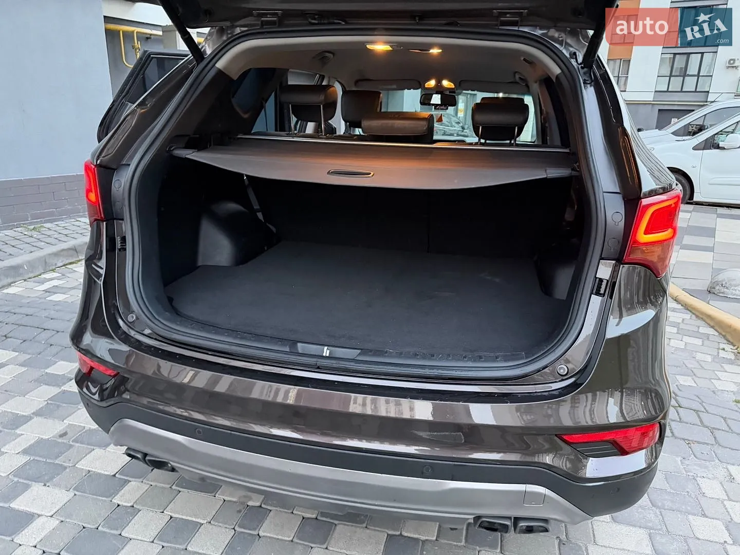 2017 Hyundai Santa Fe - мініатюра 20
