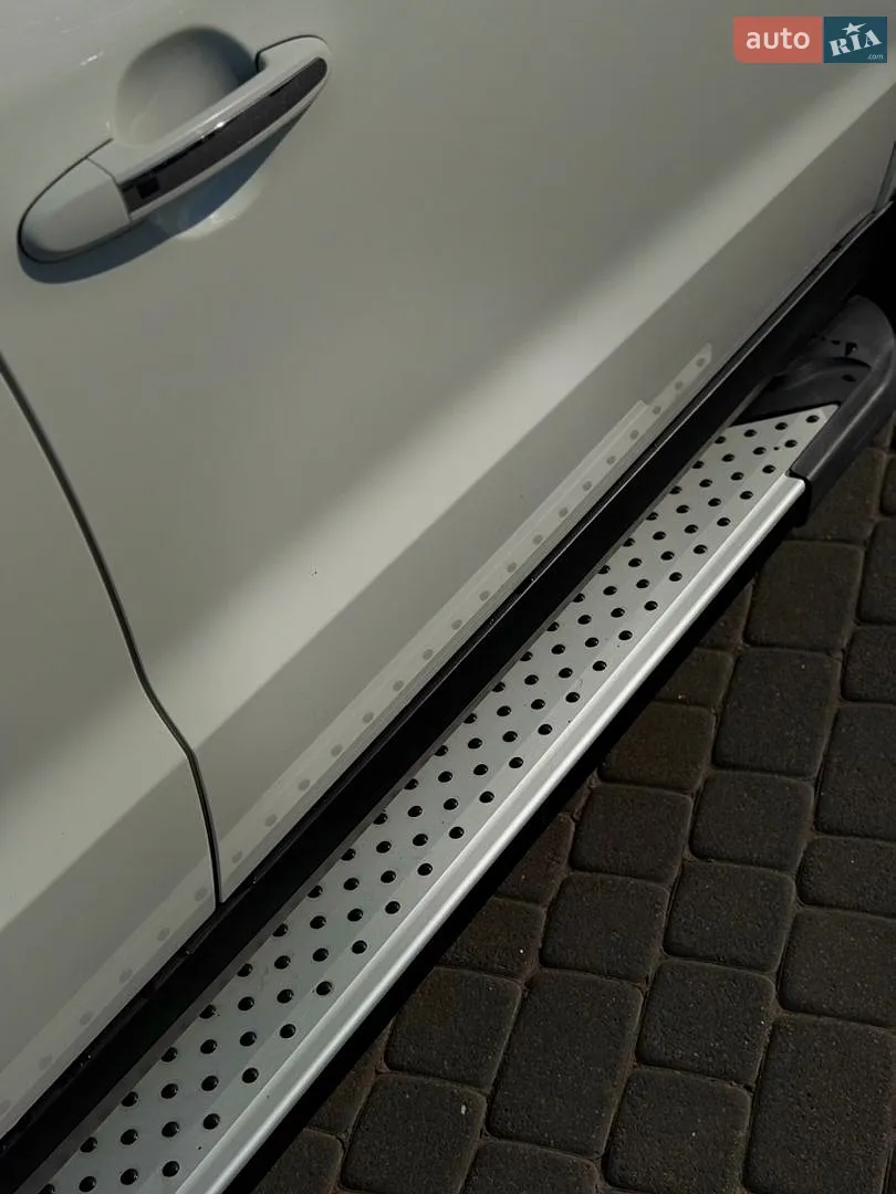 2012 Hyundai Santa Fe - мініатюра 29