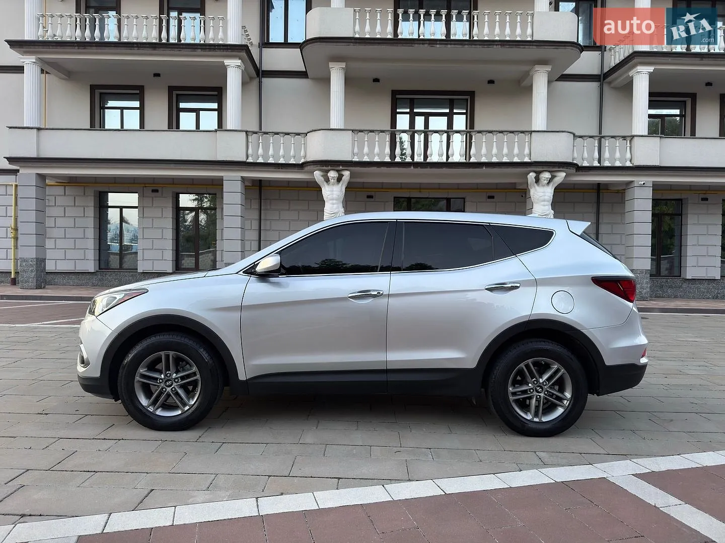 2016 Hyundai Santa Fe - мініатюра 4