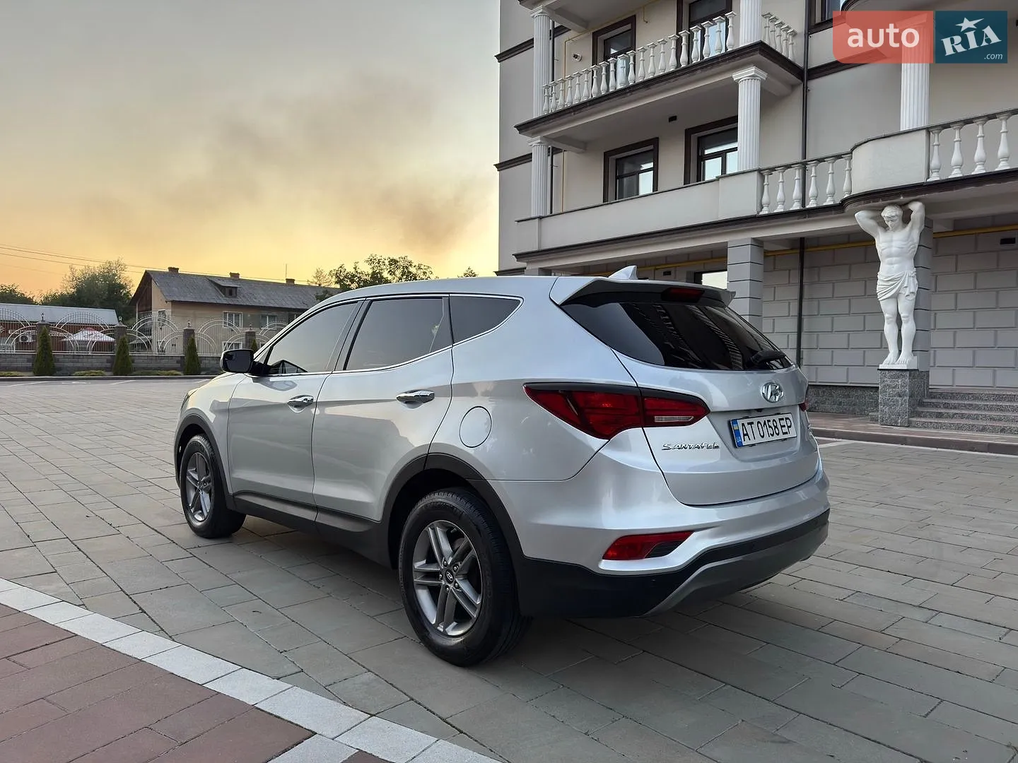 2016 Hyundai Santa Fe - мініатюра 5