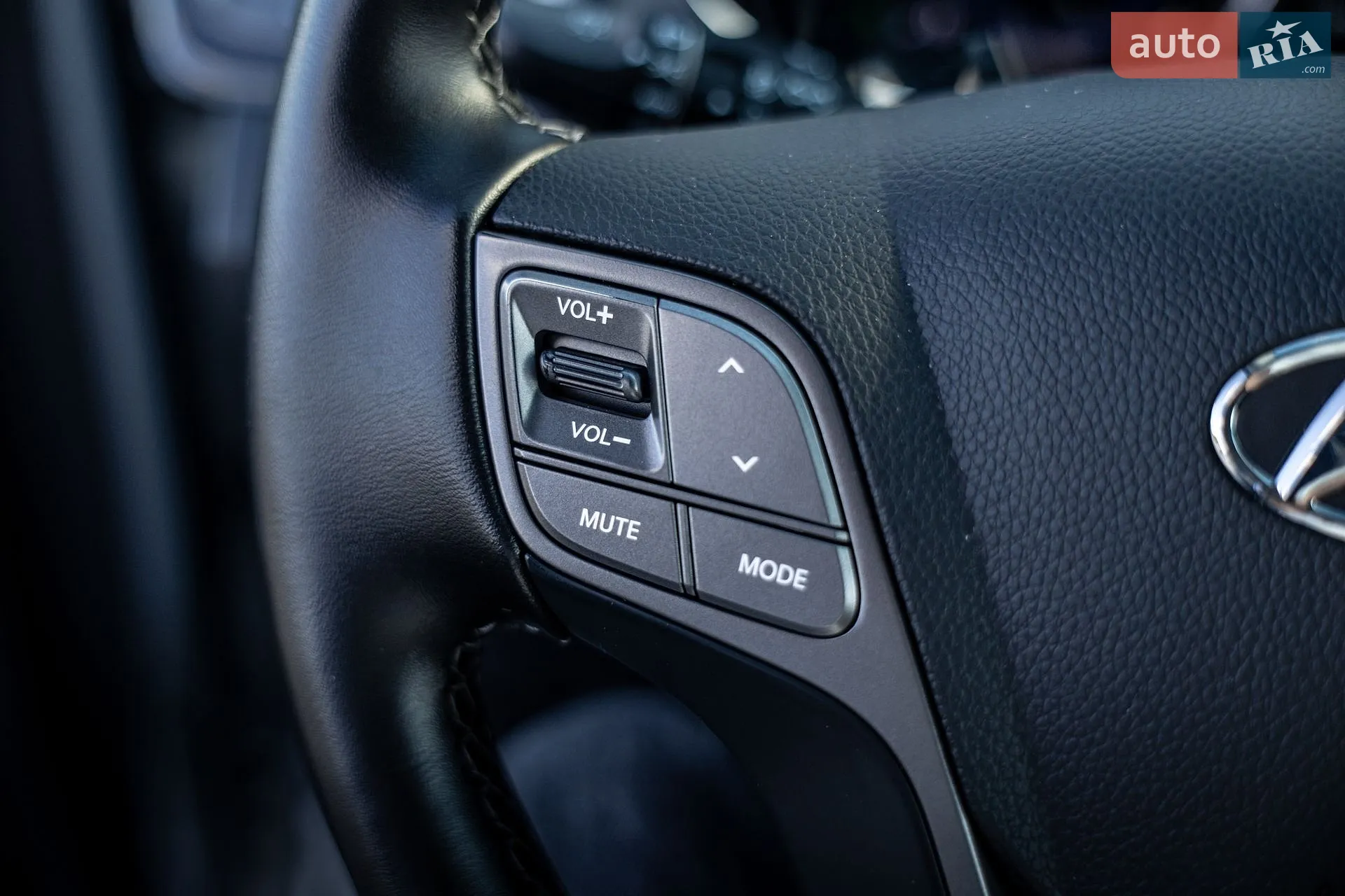 2013 Hyundai Santa Fe - мініатюра 28