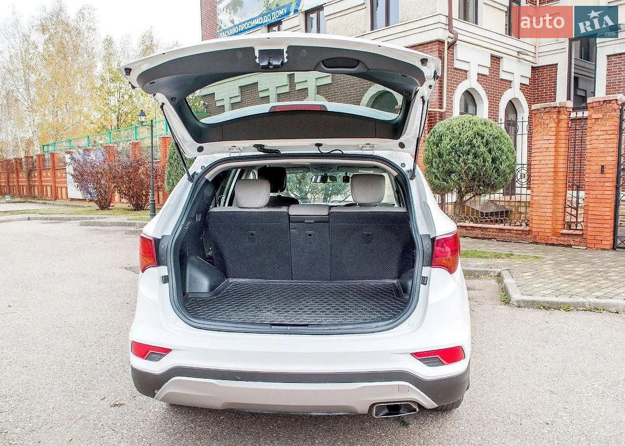 2016 Hyundai Santa Fe - мініатюра 6