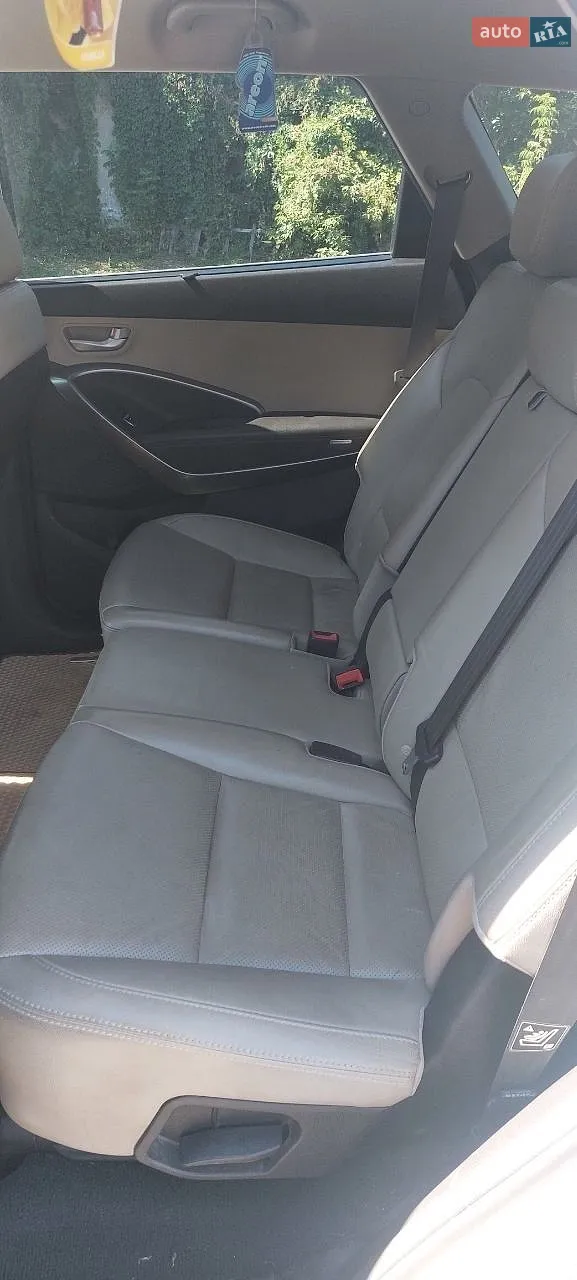2017 Hyundai Santa Fe - мініатюра 8
