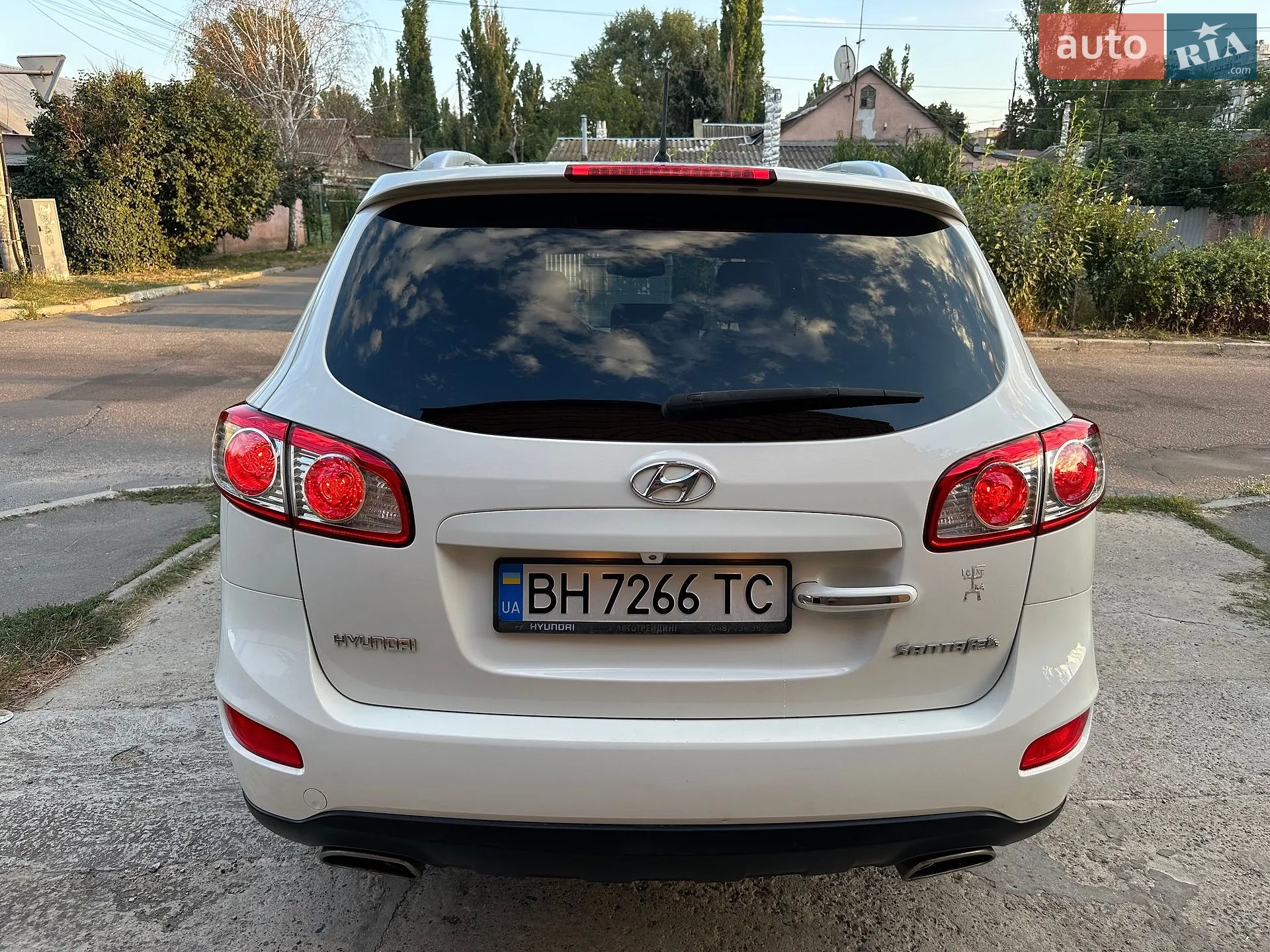 2011 Hyundai Santa Fe - мініатюра 24
