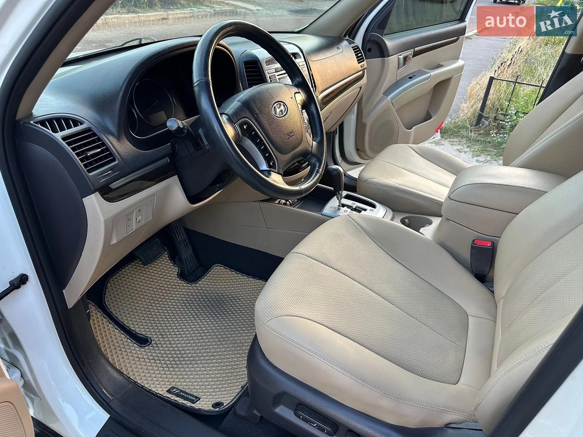 2011 Hyundai Santa Fe - мініатюра 56