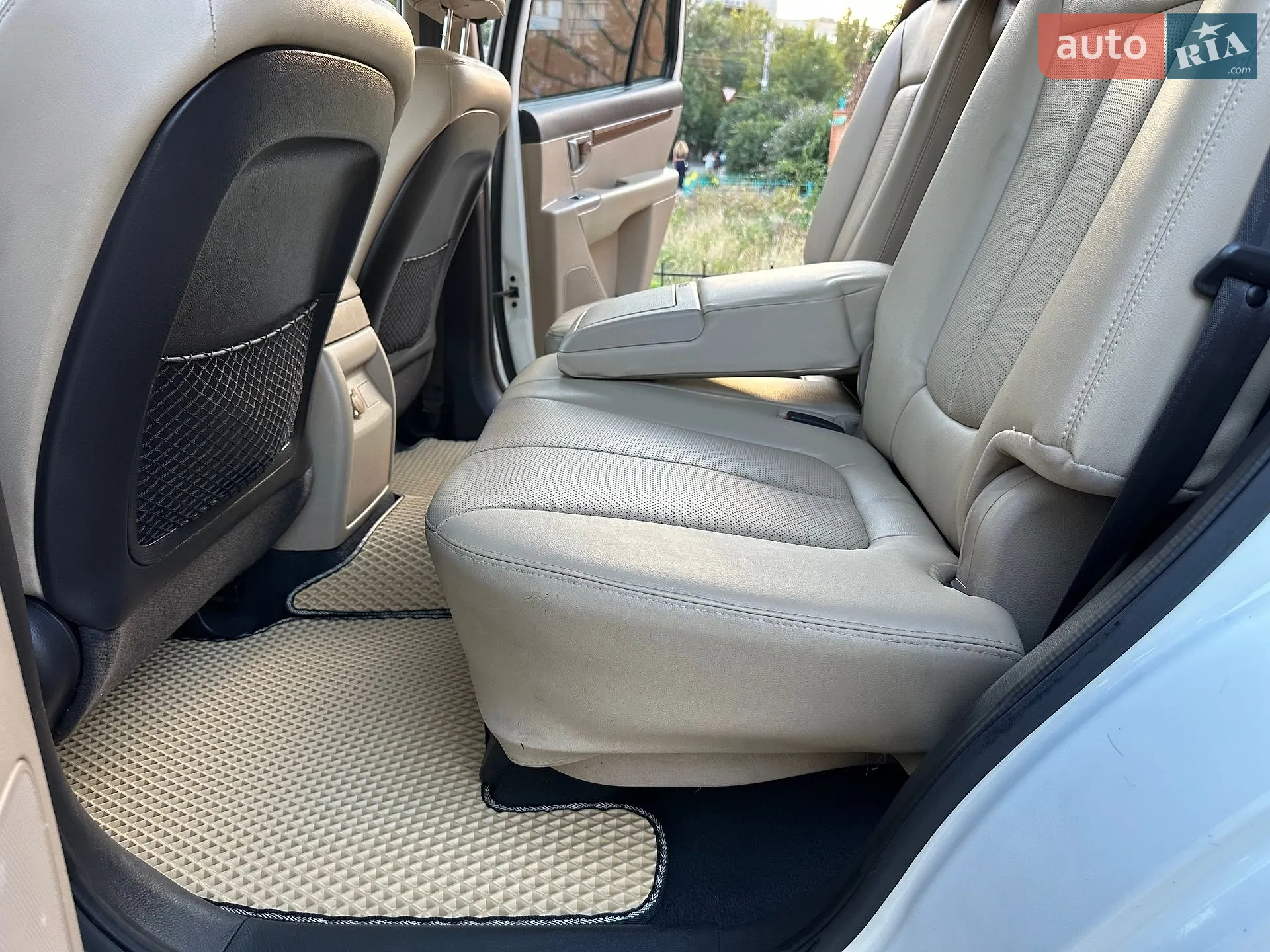 2011 Hyundai Santa Fe - мініатюра 76
