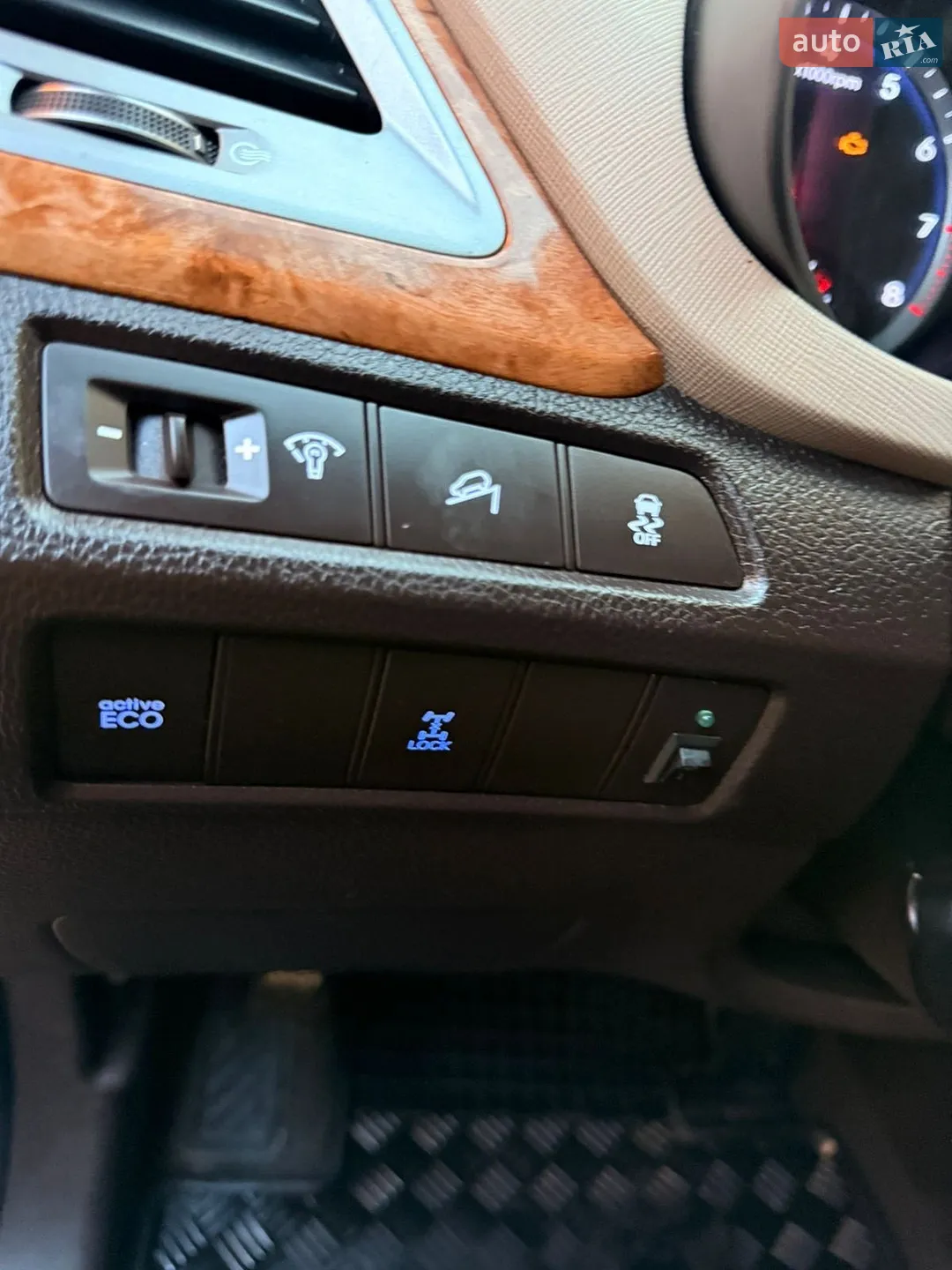 2013 Hyundai Santa Fe - мініатюра 29