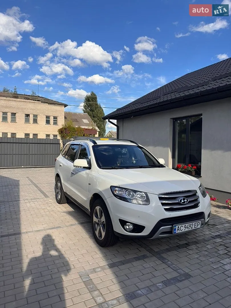 2011 Hyundai Santa Fe - мініатюра 2