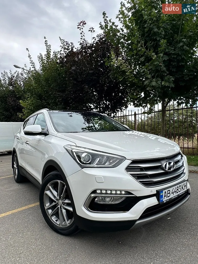 2018 Hyundai Santa Fe - мініатюра 4