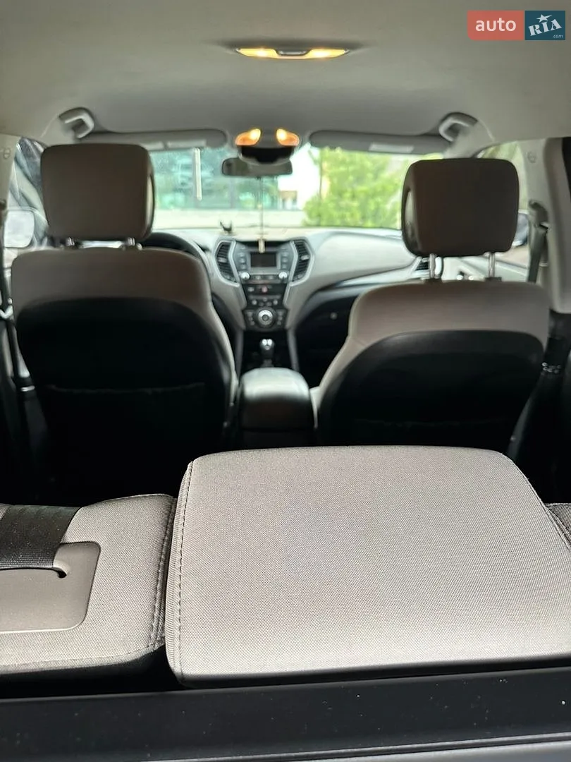 2017 Hyundai Santa Fe - мініатюра 18