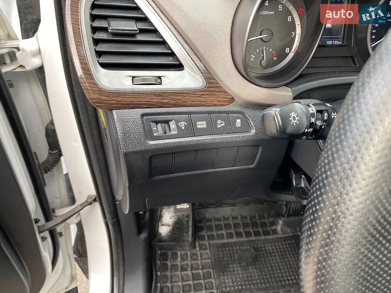2016 Hyundai Santa Fe - мініатюра 33
