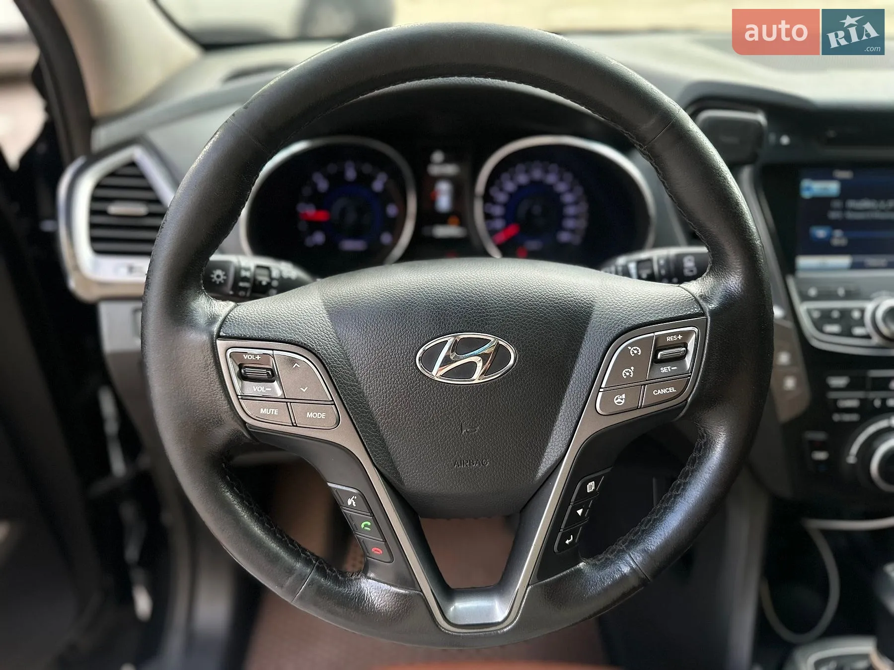2013 Hyundai Santa Fe - мініатюра 31