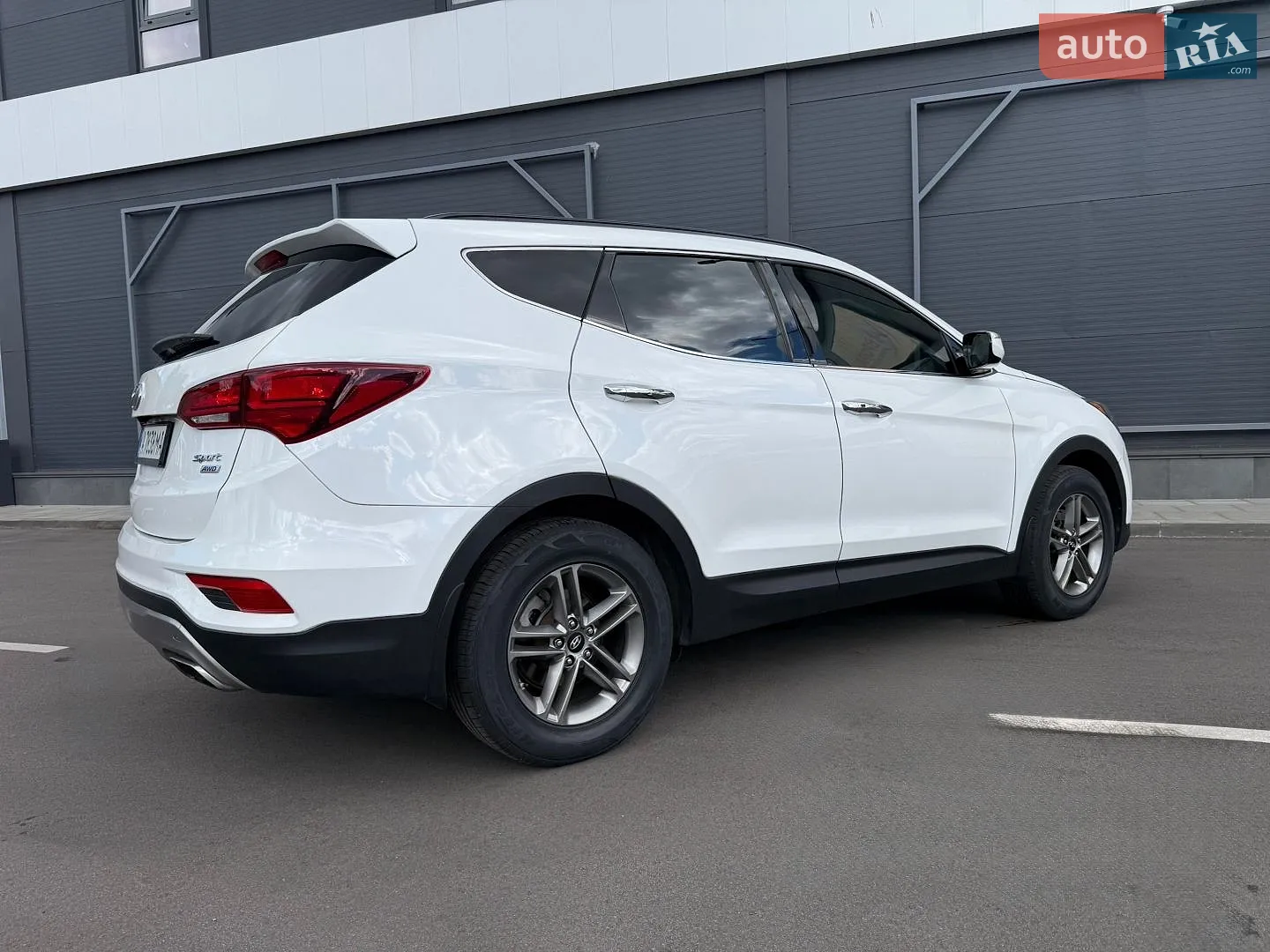 2016 Hyundai Santa Fe - мініатюра 16