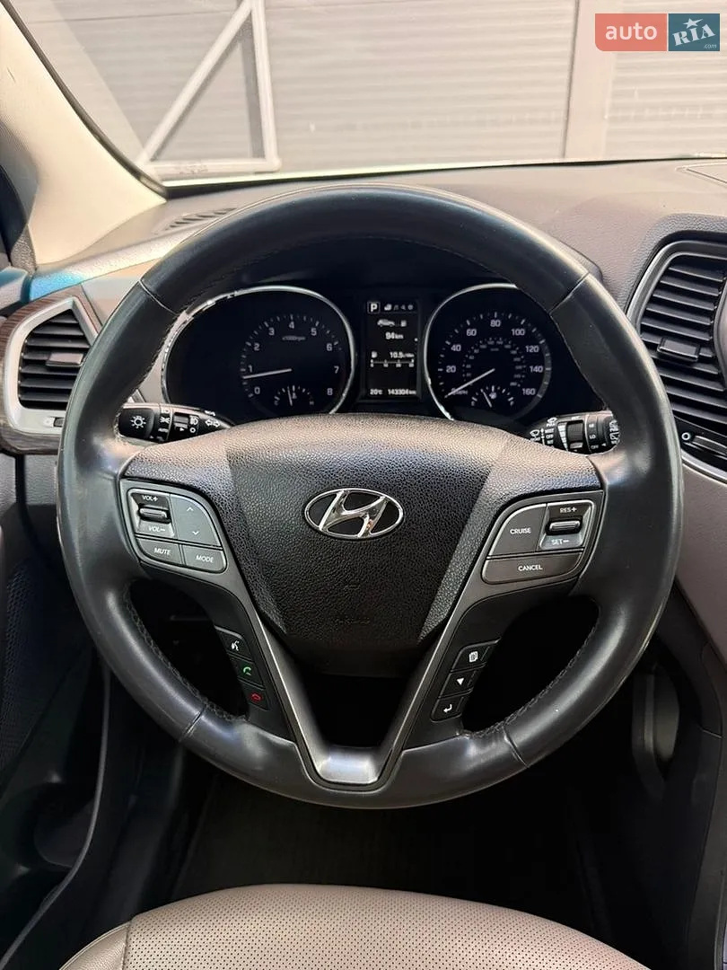 2016 Hyundai Santa Fe - мініатюра 28