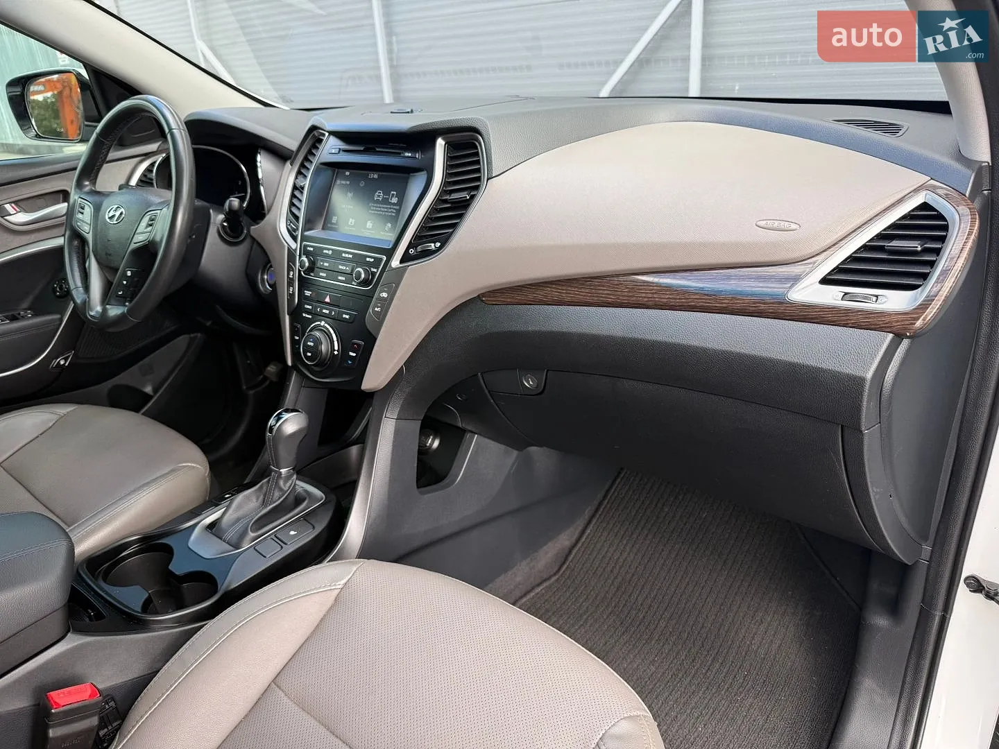 2016 Hyundai Santa Fe - мініатюра 35