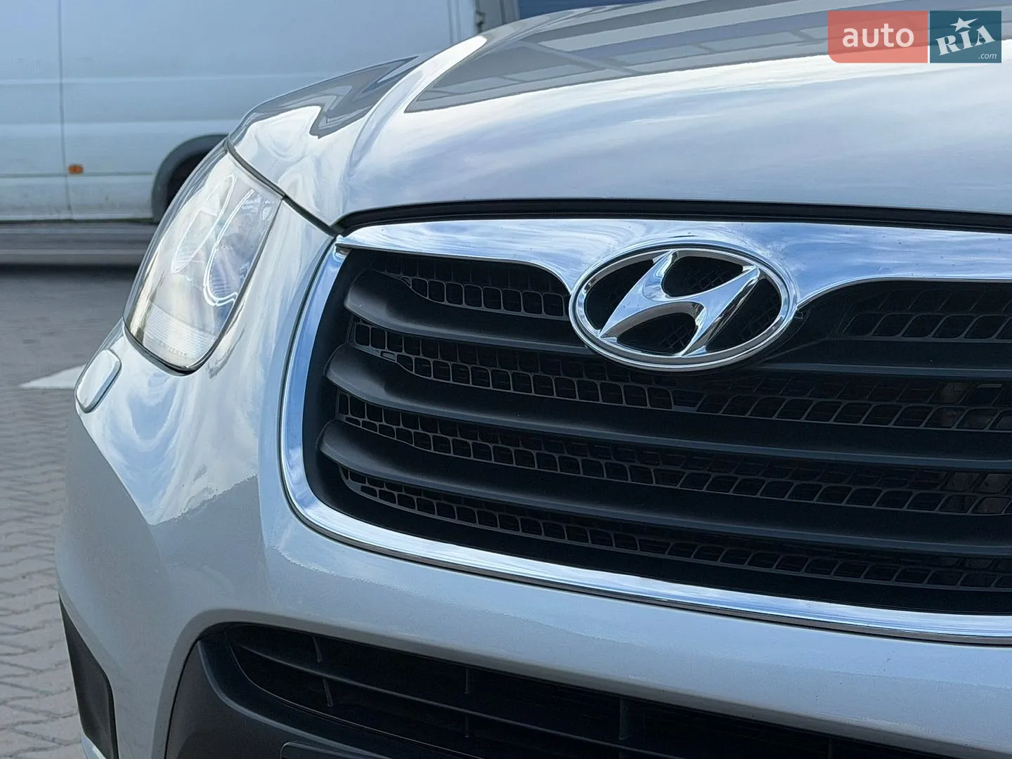 2011 Hyundai Santa Fe - мініатюра 17
