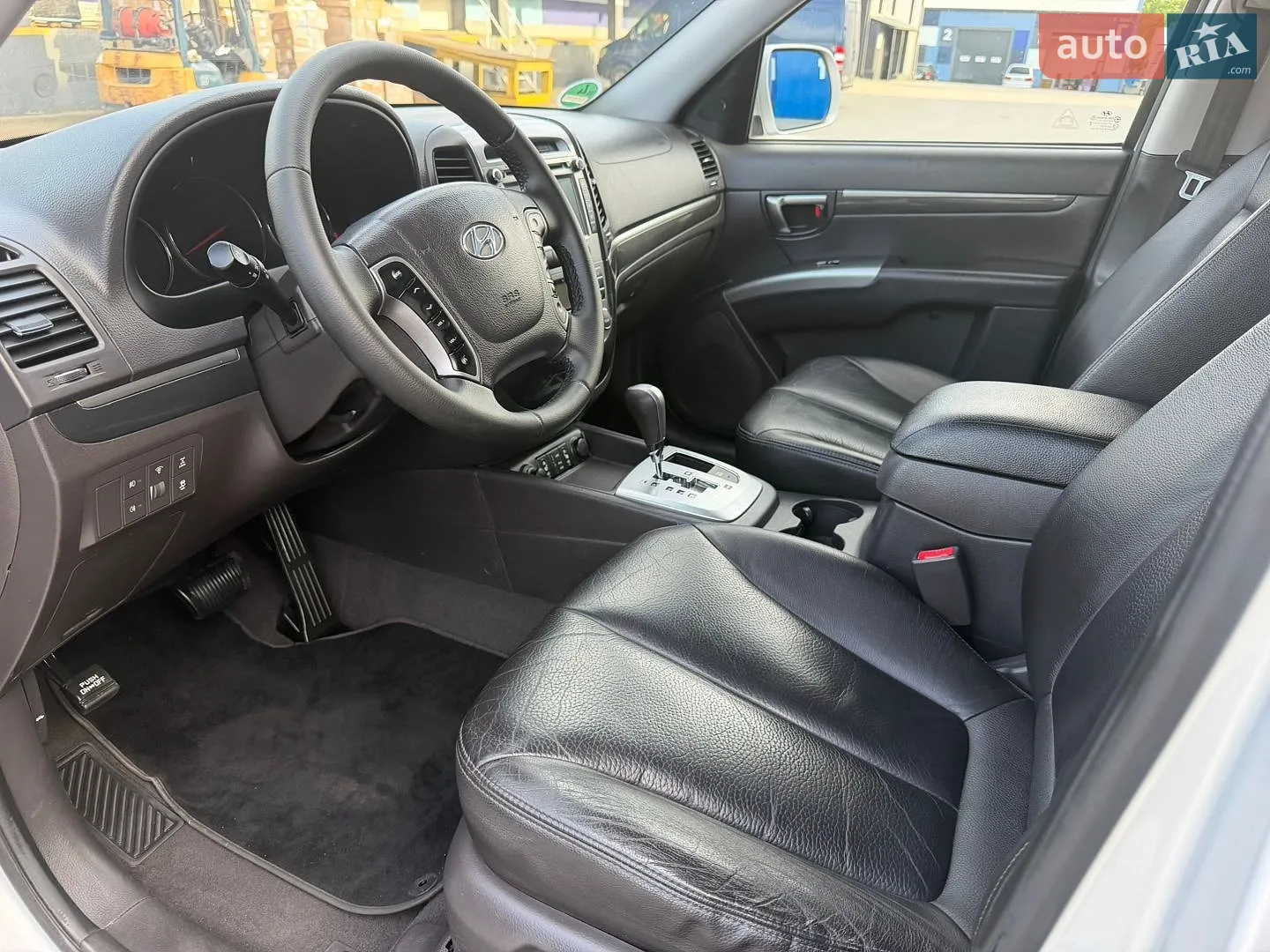2011 Hyundai Santa Fe - мініатюра 30