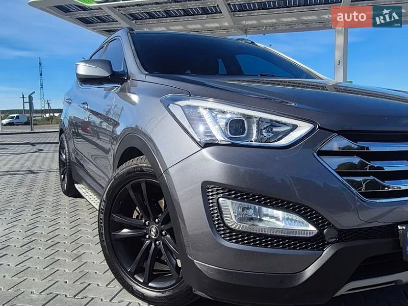 Hyundai Santa FE
