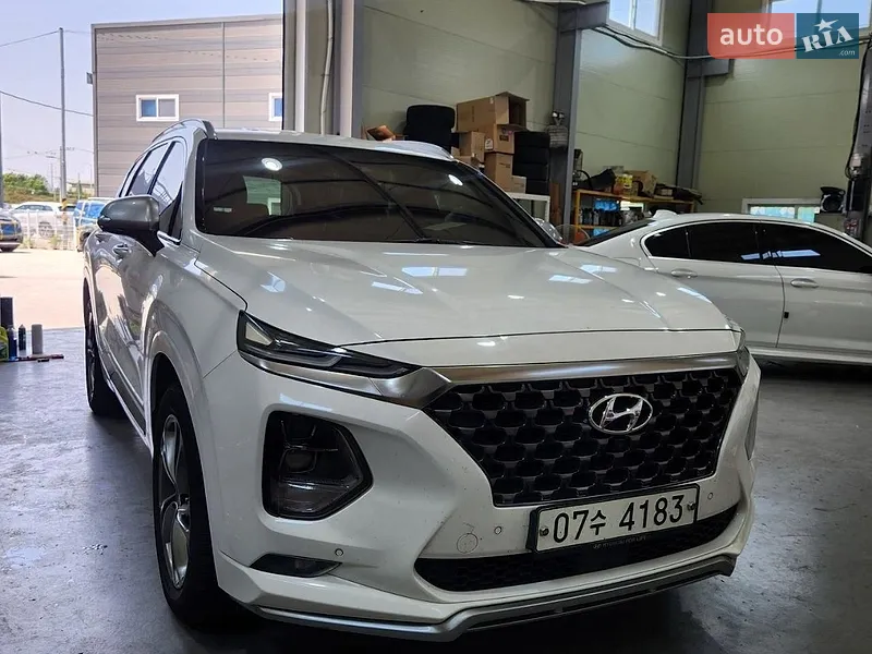 Hyundai Santa FE