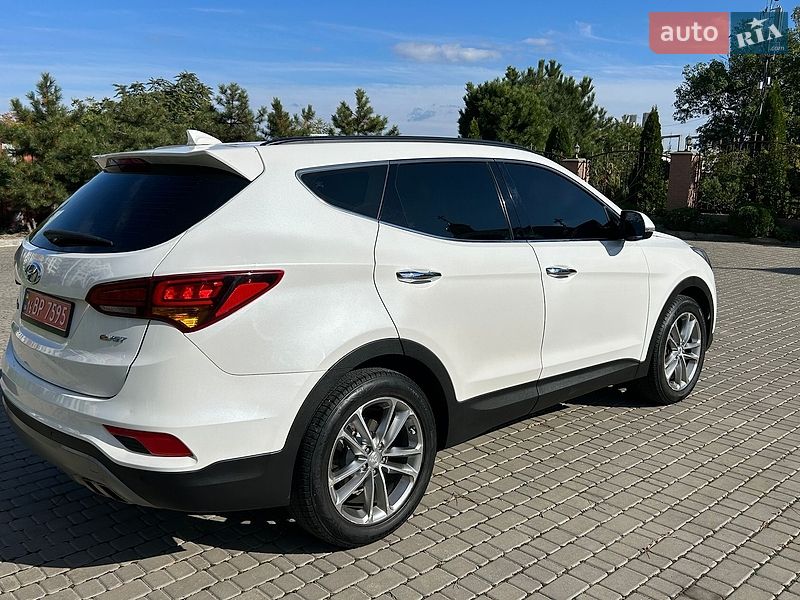 Внедорожник / Кроссовер Hyundai Santa FE 2015 в Одессе