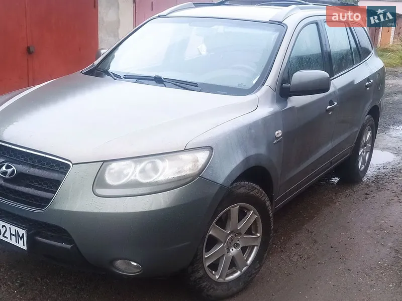 Hyundai Santa FE