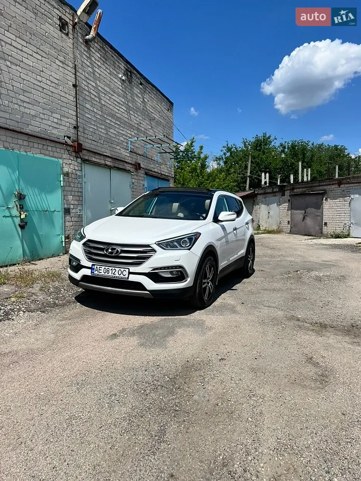 2017 Hyundai Santa Fe - мініатюра 27
