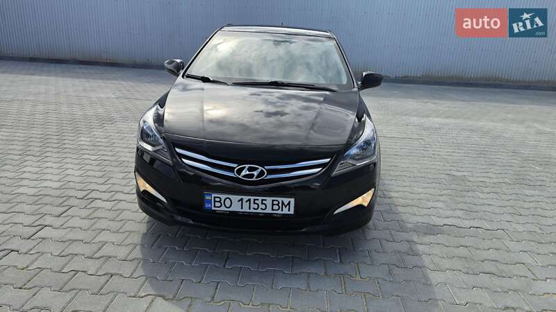 Седан Hyundai Solaris 2015 в Тернополе
